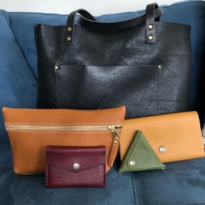 PLG Mystery Tote Package: OS Black Pebbled Tote + 4 Accessories